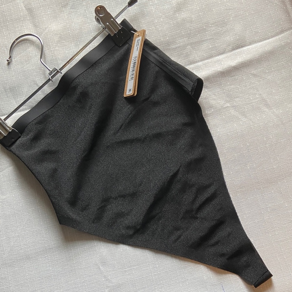 SKIMS Power Mesh thong